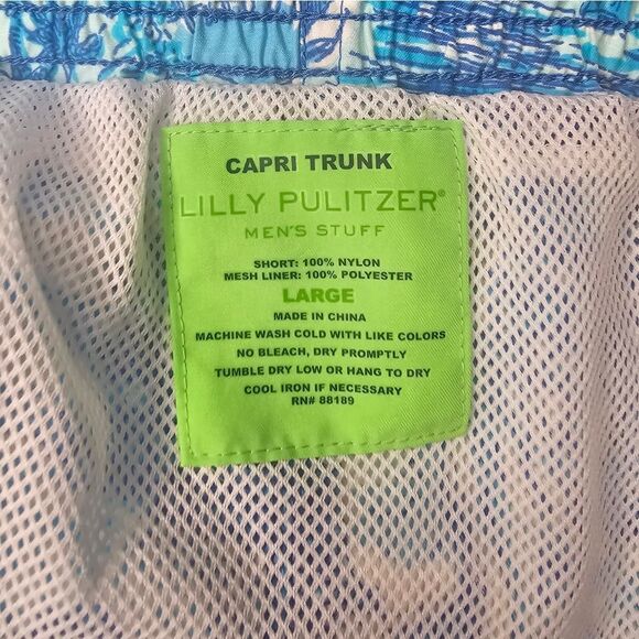 LILLY PULITZER Blue Pattern Swim Trunks Capri Bathing Suit Mesh Lined  - Size L - Picture 7 of 7
